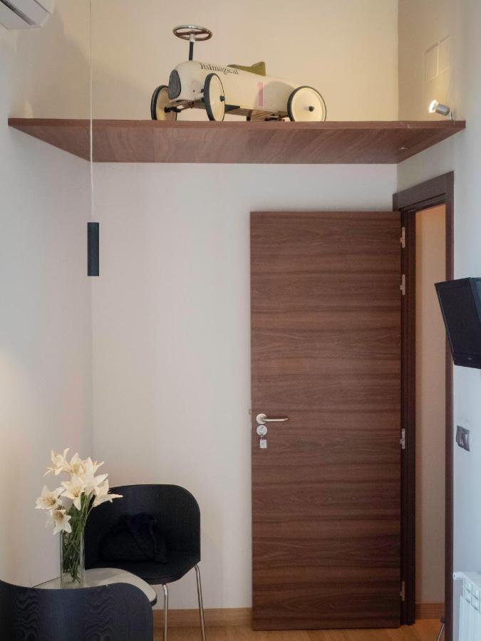 Pension Ciudadela Барселона Екстериор снимка